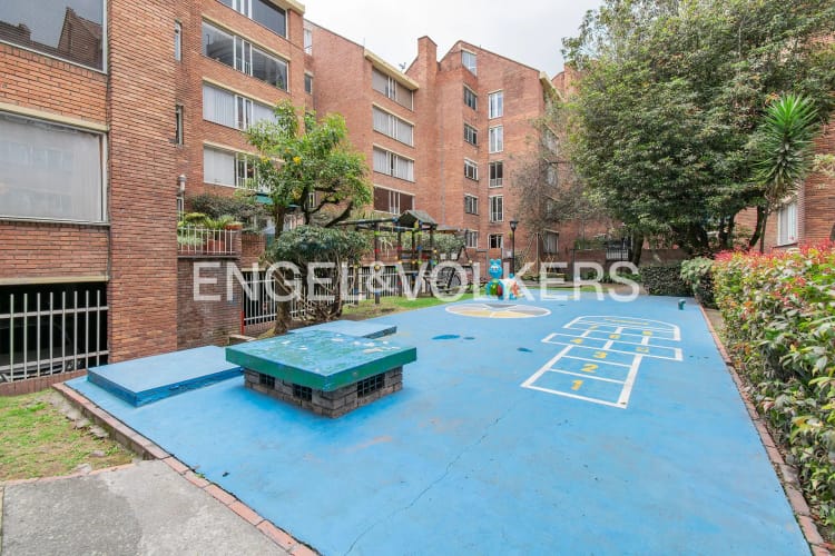 Apartamento de 3 alcobas en venta en Pasadena, Bogotá, 119 m² · foto 17 de 17