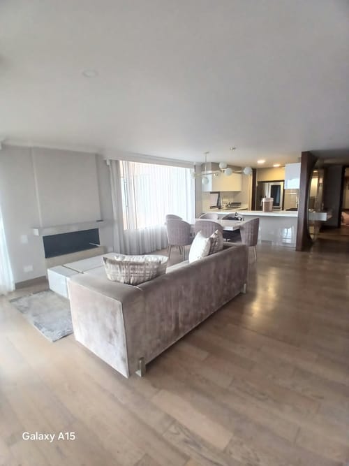 Apartamento de 3 alcobas en venta en Balcones Del Salitre, Bogotá, 153 m² · foto 1 de 24