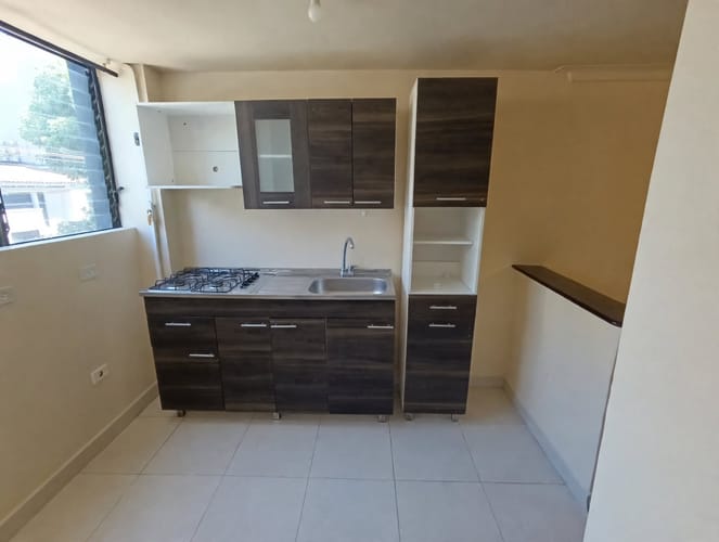 Apartaestudio en arriendo en Laureles, Medellín, 30 m² · foto 8 de 15