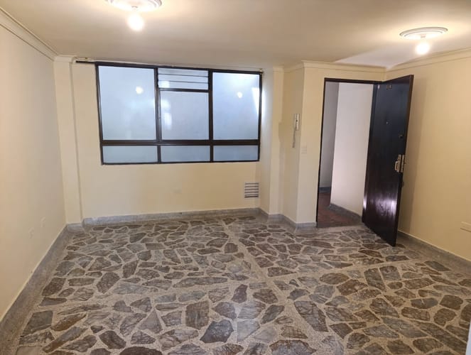 Apartaestudio en arriendo en Laureles, Medellín, 30 m² · foto 10 de 15