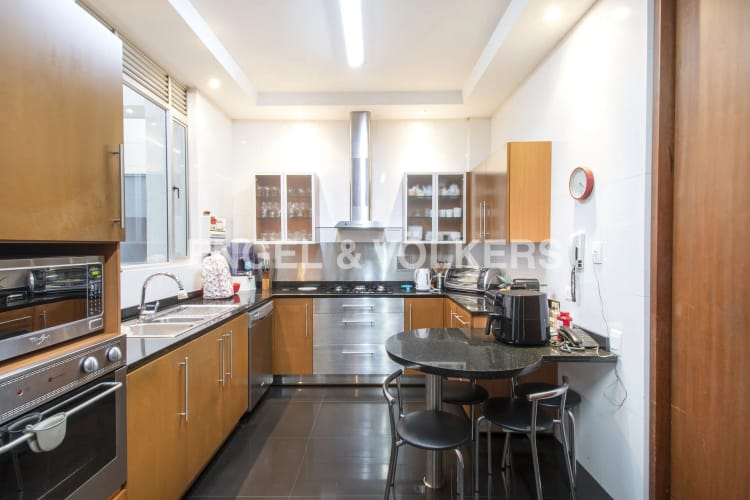 Apartamento de 3 alcobas en arriendo en Chicó Reservado, Bogotá, 287 m² · foto 5 de 11