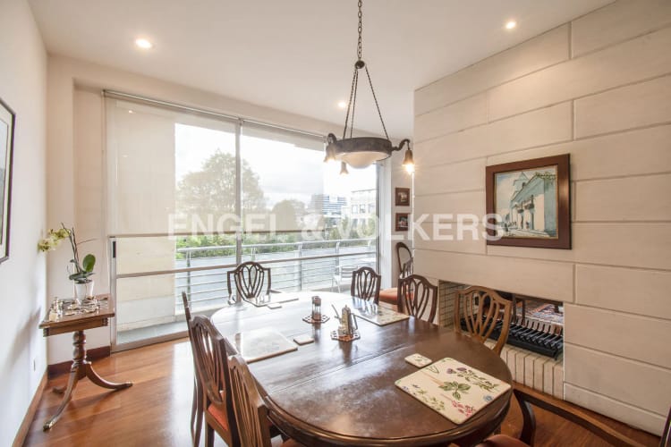 Apartamento de 3 alcobas en arriendo en Chicó Reservado, Bogotá, 287 m² · foto 4 de 11