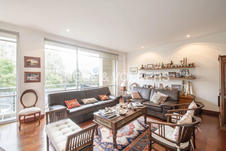 Apartamento de 3 alcobas en arriendo en Chicó Reservado, Bogotá, 287 m² · foto 2 de 11