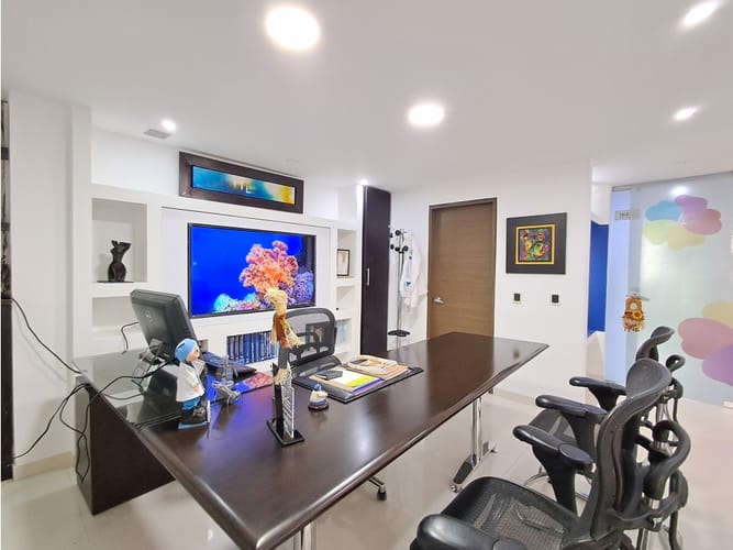 Apartaestudio en venta en Santa Barbara, Bogotá, 120 m² · foto 15 de 24