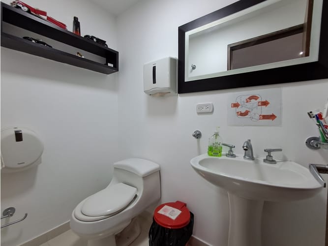 Apartaestudio en venta en Santa Barbara, Bogotá, 120 m² · foto 21 de 24
