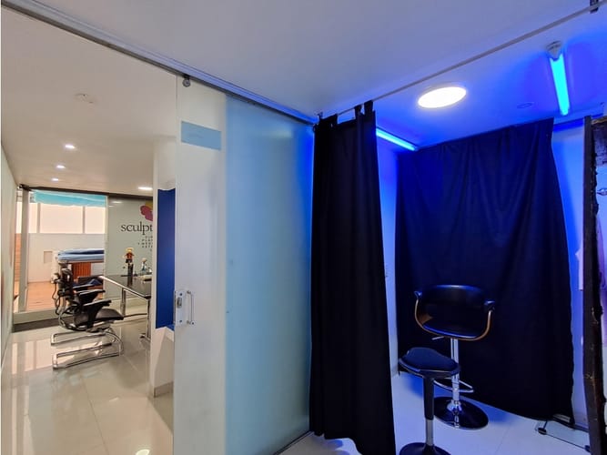 Apartaestudio en venta en Santa Barbara, Bogotá, 120 m² · foto 23 de 24