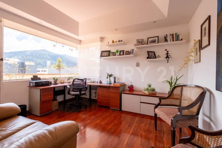 Apartamento de 4 alcobas en venta en San Patricio, Bogotá, 231 m² · foto 5 de 24