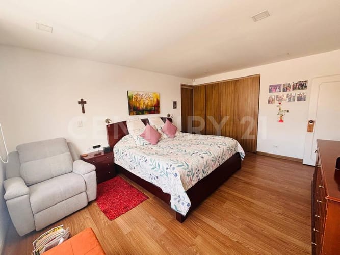 Apartamento de 4 alcobas en venta en San Patricio, Bogotá, 231 m² · foto 14 de 24