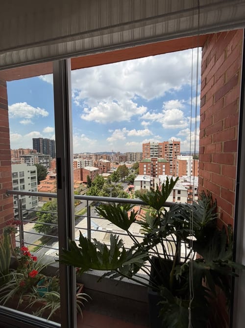 Apartamento de 3 alcobas en arriendo en Cedritos, Bogotá, 138 m² · foto 5 de 24