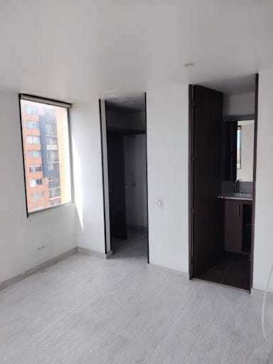 Apartamento de 2 alcobas en arriendo en Hayuelos, Bogotá, 78 m² · foto 19 de 20