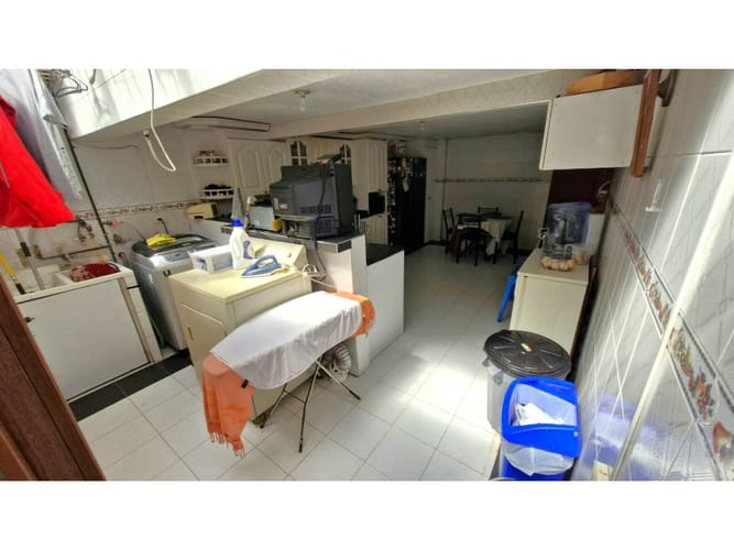 Casa de 5 alcobas en venta en Niza Sur, Bogotá, 260 m² · foto 5 de 24