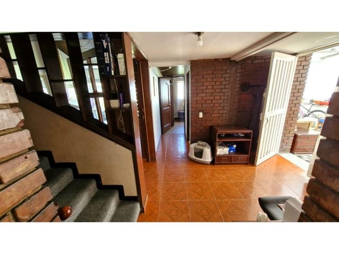 Casa de 5 alcobas en venta en Niza Sur, Bogotá, 260 m² · foto 9 de 24