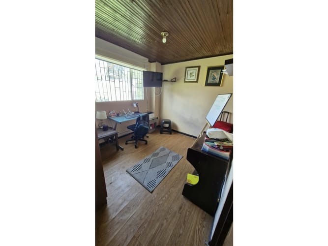 Casa de 5 alcobas en venta en Niza Sur, Bogotá, 260 m² · foto 19 de 24