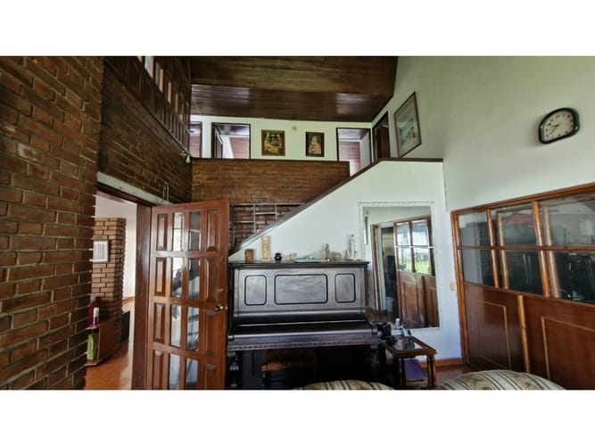 Casa de 5 alcobas en venta en Niza Sur, Bogotá, 260 m² · foto 23 de 24