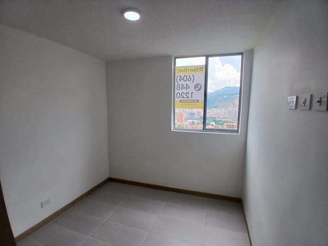 Apartamento de 3 alcobas en arriendo en Molinares, Bello, 70 m² · foto 6 de 15