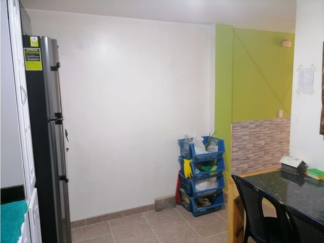 Casa de 5 alcobas en venta en Centro Fontibon, Bogotá, 62 m² · foto 2 de 17