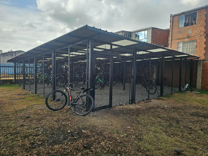 Apartamento de 2 alcobas en venta en Madelena, Bogotá, 40 m² · foto 21 de 22