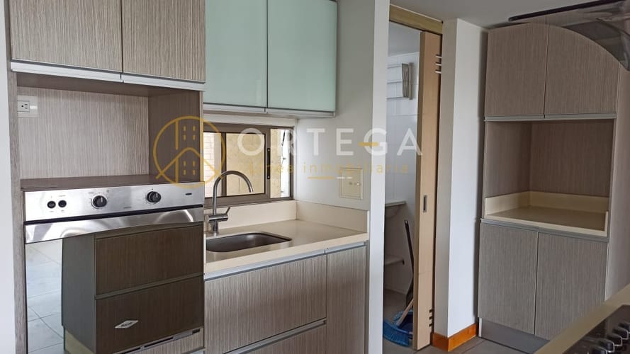 Apartamento de 2 alcobas en arriendo en Cañaveral, Floridablanca, 85 m² · foto 3 de 24