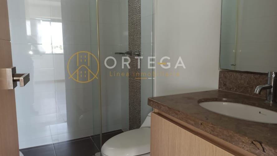 Apartamento de 2 alcobas en arriendo en Cañaveral, Floridablanca, 85 m² · foto 12 de 24