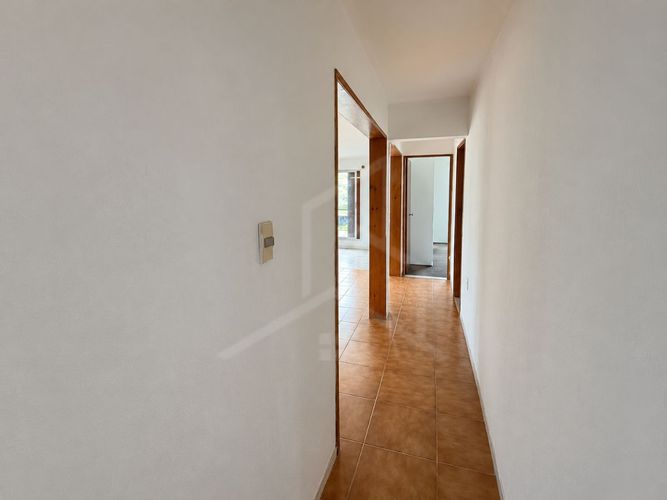 Alquiler Apartamento 3 dormitorios en Carrasco Norte con Balcón y cochera · Foto 3