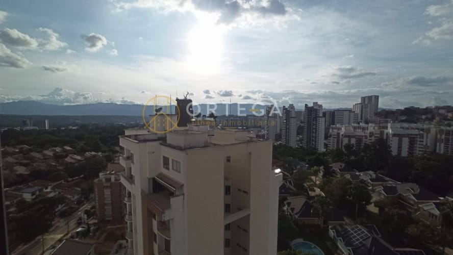 Apartamento de 2 alcobas en arriendo en Cañaveral, Floridablanca, 86 m² · foto 9 de 23