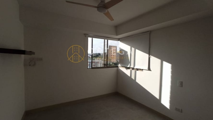 Apartamento de 2 alcobas en arriendo en Cañaveral, Floridablanca, 86 m² · foto 11 de 23