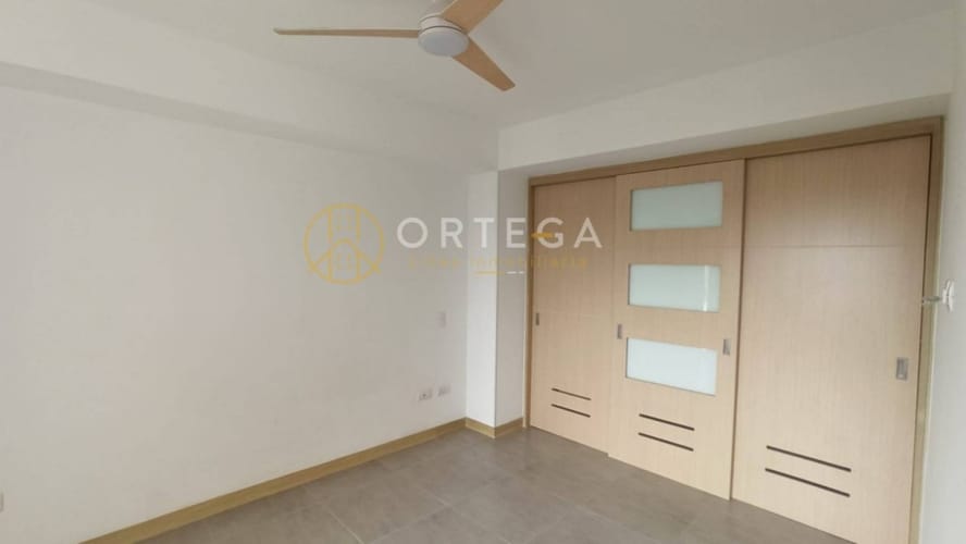 Apartamento de 2 alcobas en arriendo en Cañaveral, Floridablanca, 86 m² · foto 15 de 23
