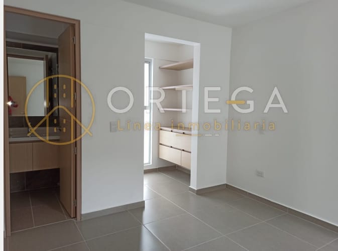 Apartamento de 3 alcobas en arriendo en Cañaveral, Floridablanca, 98 m² · foto 14 de 18