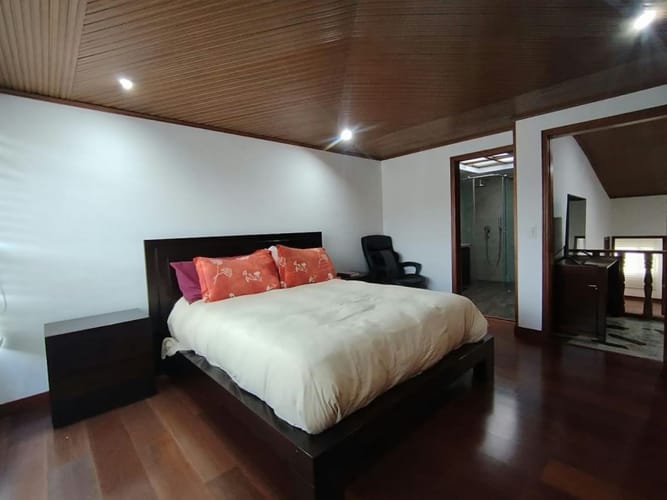 Casa de 4 alcobas en venta en Alhambra, Bogotá, 262 m² · foto 5 de 24