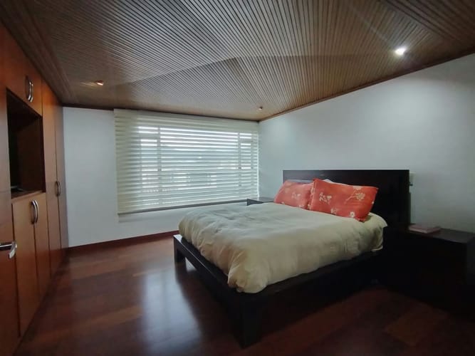 Casa de 4 alcobas en venta en Alhambra, Bogotá, 262 m² · foto 6 de 24