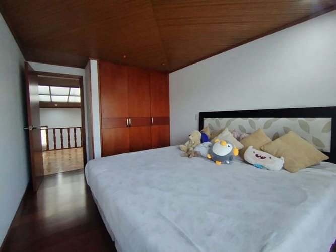 Casa de 4 alcobas en venta en Alhambra, Bogotá, 262 m² · foto 11 de 24