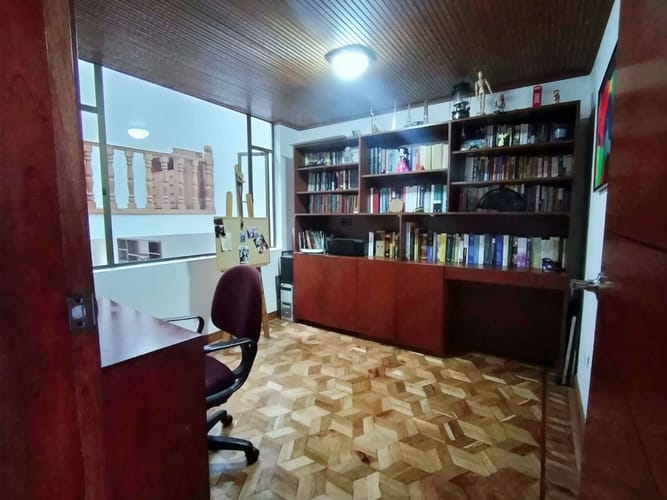 Casa de 4 alcobas en venta en Alhambra, Bogotá, 262 m² · foto 16 de 24