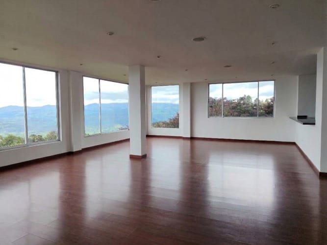 Casa de 4 alcobas en venta en Centro Alto, Sopó, 419 m² · foto 6 de 24
