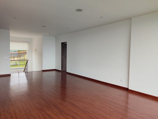 Casa de 4 alcobas en venta en Centro Alto, Sopó, 419 m² · foto 17 de 24