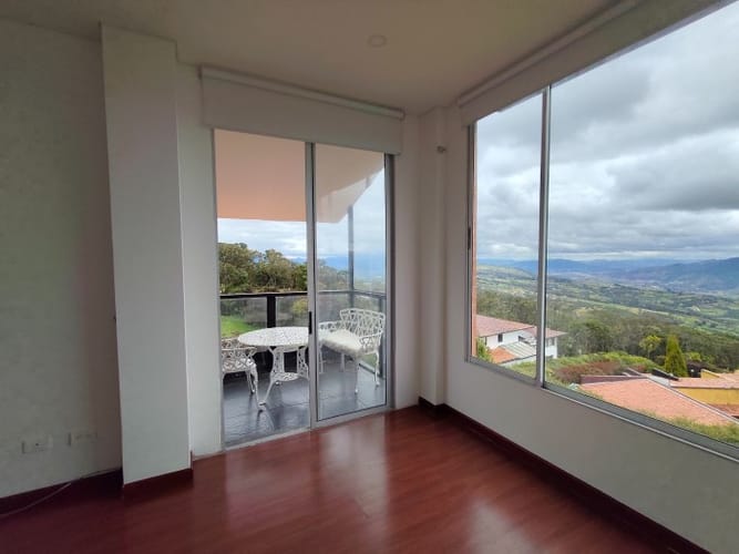 Casa de 4 alcobas en venta en Centro Alto, Sopó, 419 m² · foto 20 de 24