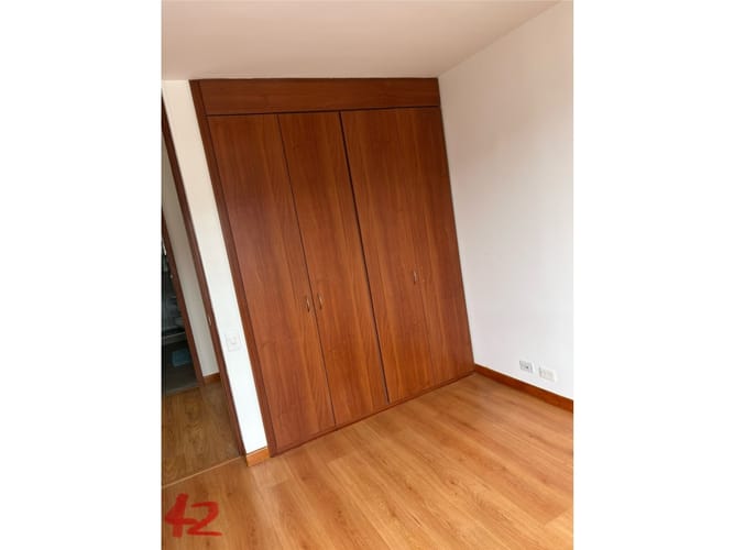 Apartamento de 3 alcobas en arriendo en Cedritos, Bogotá, 105 m² · foto 15 de 20