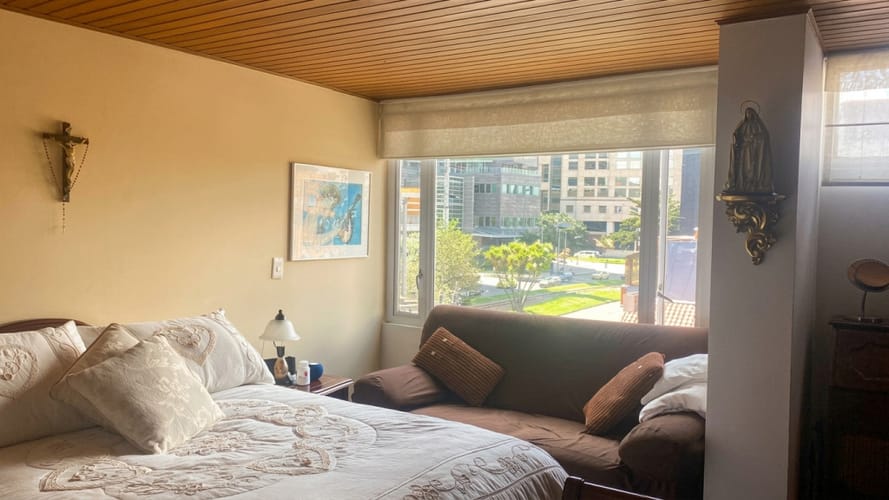 Apartamento de 2 alcobas en venta en Santa Barbara Central, Bogotá, 96 m² · foto 10 de 17