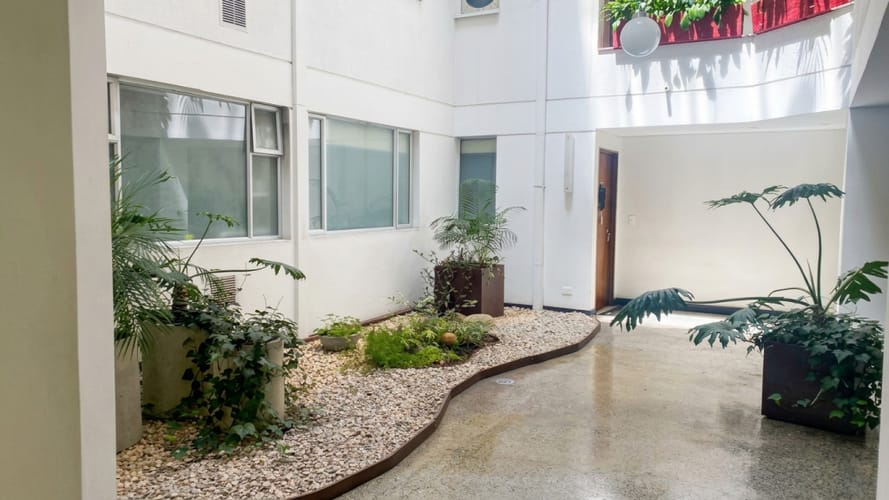 Apartamento de 2 alcobas en venta en Santa Barbara Central, Bogotá, 96 m² · foto 16 de 17