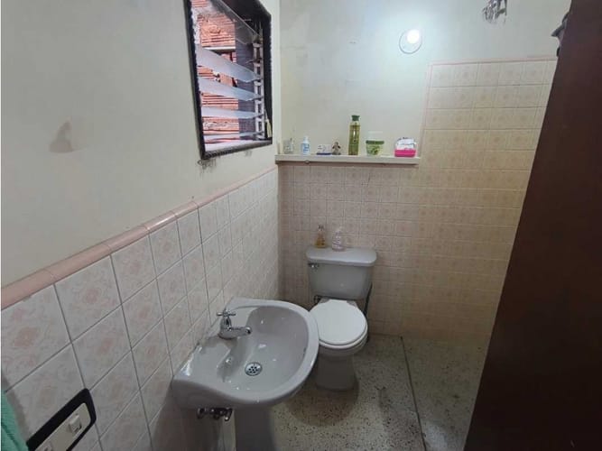 Casa de 4 alcobas en venta en Manrique Oriental, Medellín, 100 m² · foto 6 de 18