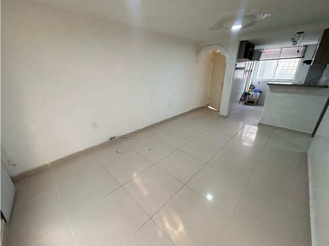 Apartamento de 3 alcobas en arriendo en Rincon De Giron Parte Alta, Girón, 55 m² · foto 3 de 24
