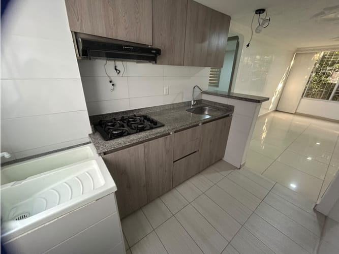 Apartamento de 3 alcobas en arriendo en Rincon De Giron Parte Alta, Girón, 55 m² · foto 6 de 24