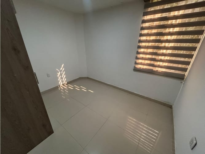 Apartamento de 3 alcobas en arriendo en Rincon De Giron Parte Alta, Girón, 55 m² · foto 18 de 24
