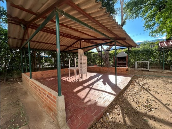 Apartamento de 3 alcobas en arriendo en Rincon De Giron Parte Alta, Girón, 55 m² · foto 23 de 24