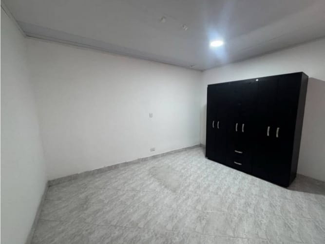 Apartamento de 3 alcobas en arriendo en Obrero, Envigado, 100 m² · foto 5 de 13