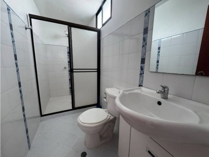 Apartamento de 3 alcobas en arriendo en Obrero, Envigado, 100 m² · foto 8 de 13