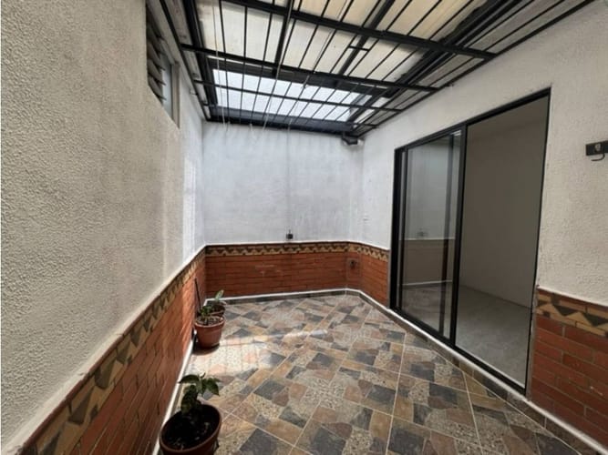 Apartamento de 3 alcobas en arriendo en Obrero, Envigado, 100 m² · foto 11 de 13