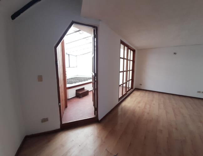Casa de 4 alcobas en venta en Santa Ana, Bogotá, 200 m² · foto 10 de 24