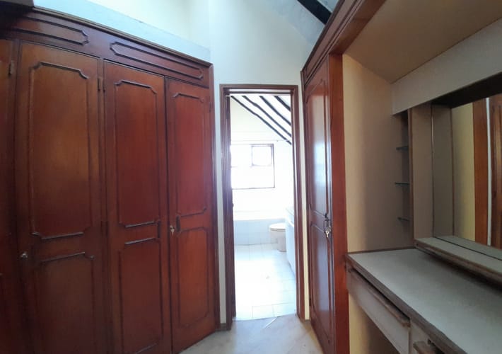 Casa de 4 alcobas en venta en Santa Ana, Bogotá, 200 m² · foto 12 de 24