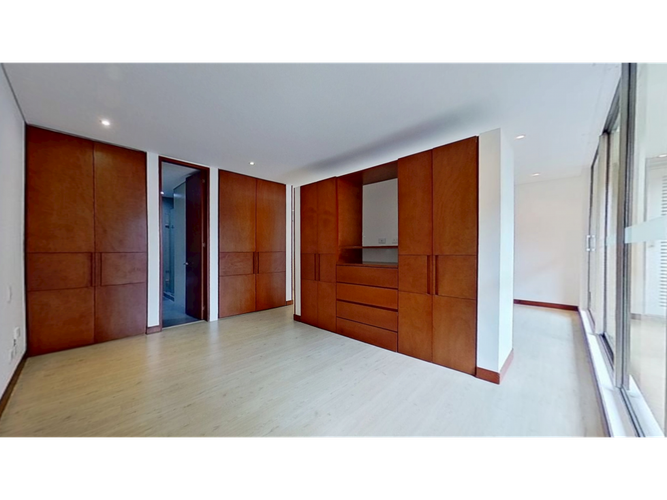 Apartamento de 1 alcoba en venta en Chapinero Alto, Bogotá, 64 m² · foto 3 de 13