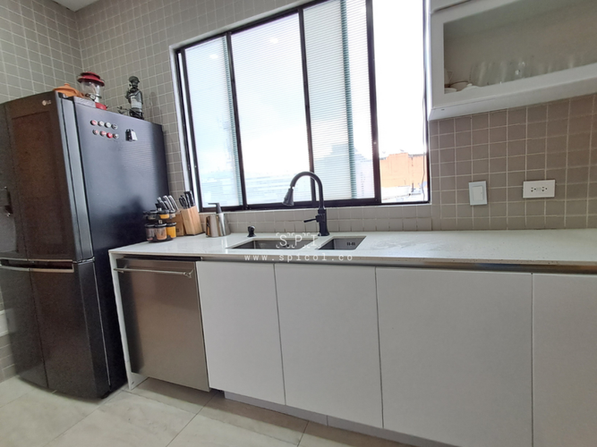 Apartamento de 3 alcobas en arriendo en Chicó Reservado, Bogotá, 190 m² · foto 7 de 24